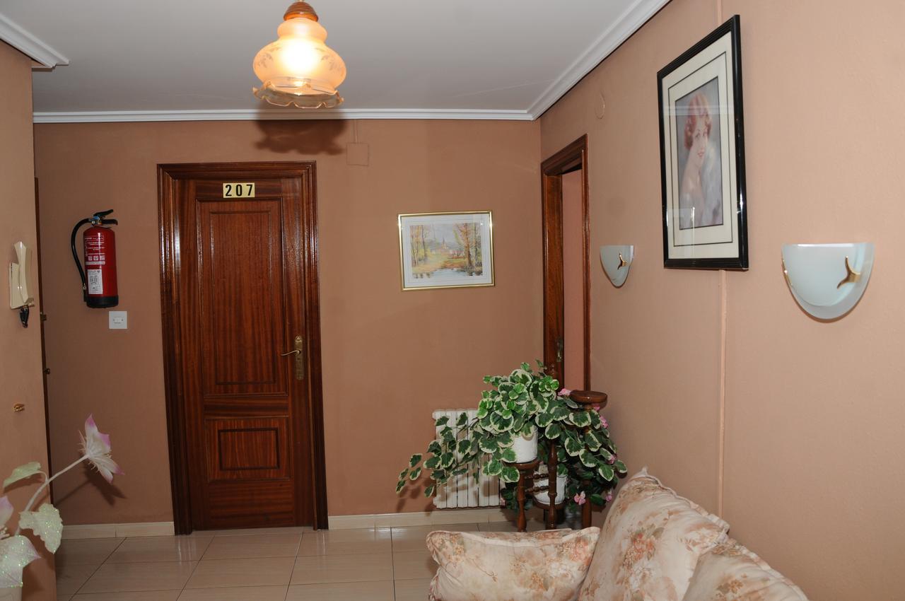 Hostal La Torre II Puente de Domingo Florez Exteriör bild